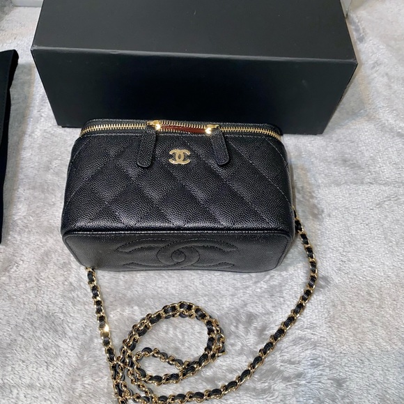 NEW CHANEL CLASSIC VANITY BAG - Picture 1 of 16
